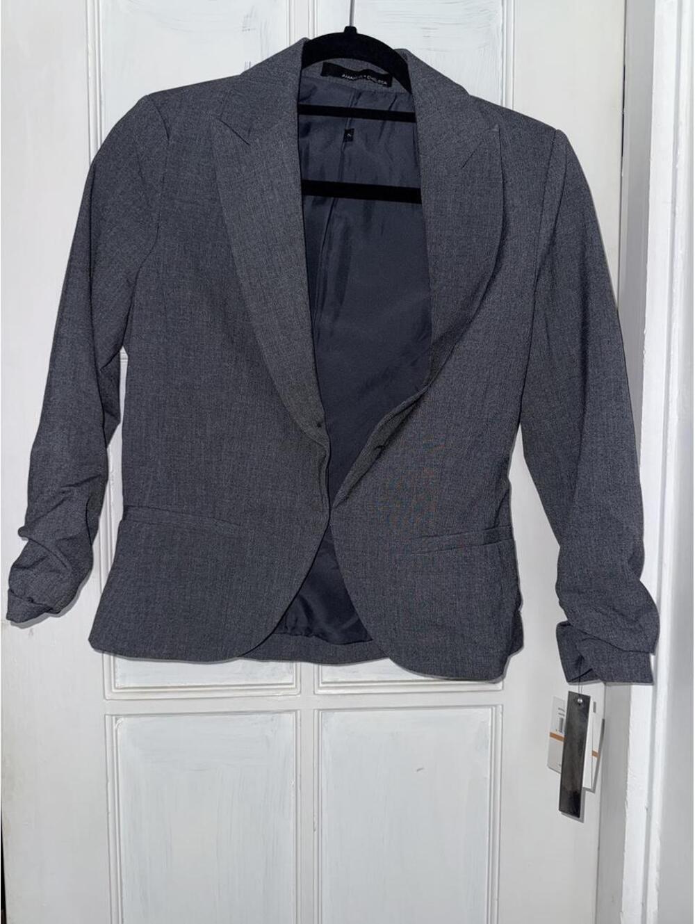 Amanda and Chelsea 3/4 Ruched Blazer